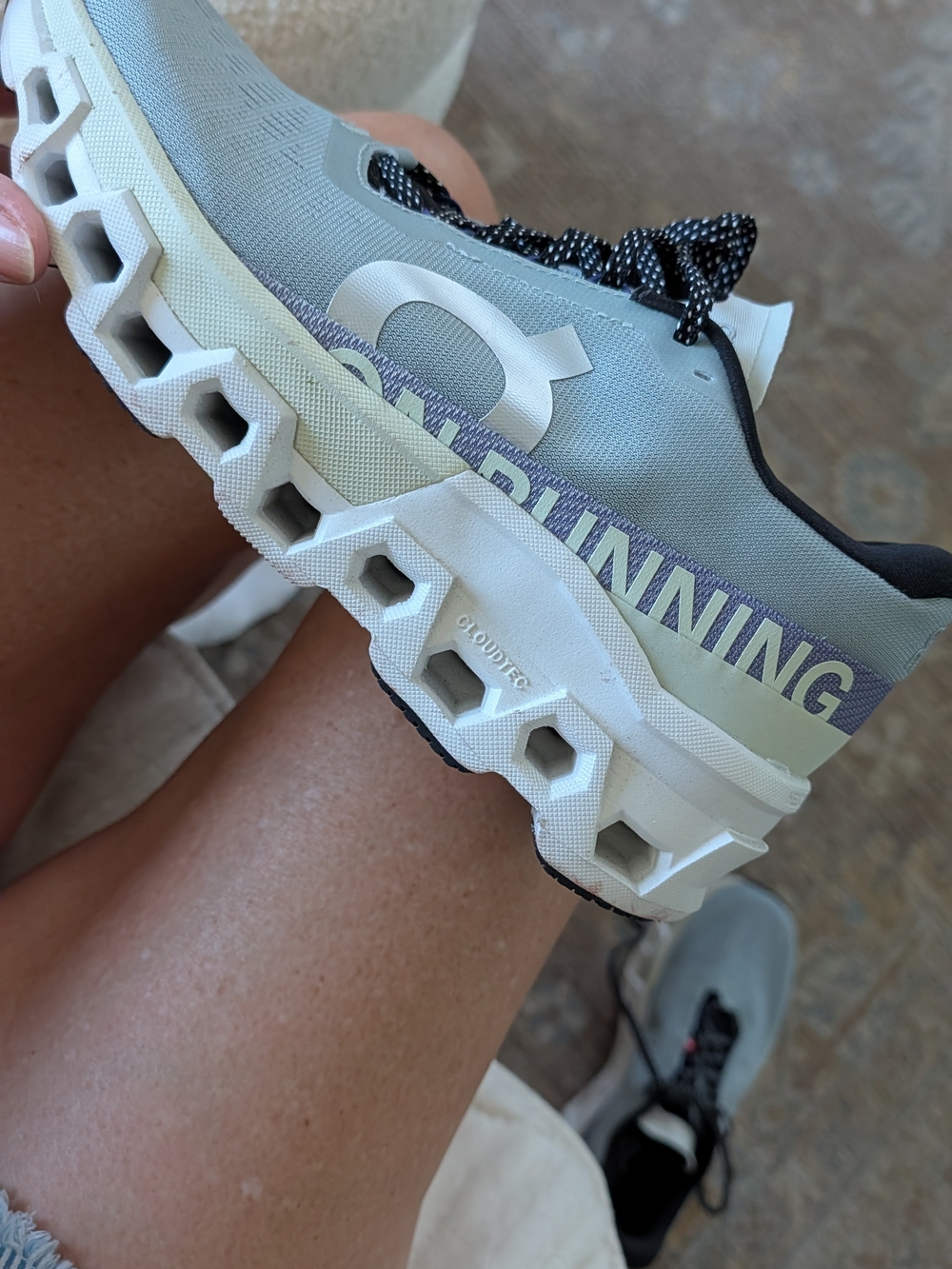 Light Blue On Running Cloudmonster 2